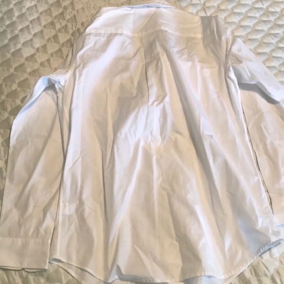 Julia Jentzsch New York white button down 8 - Picture 3 of 4